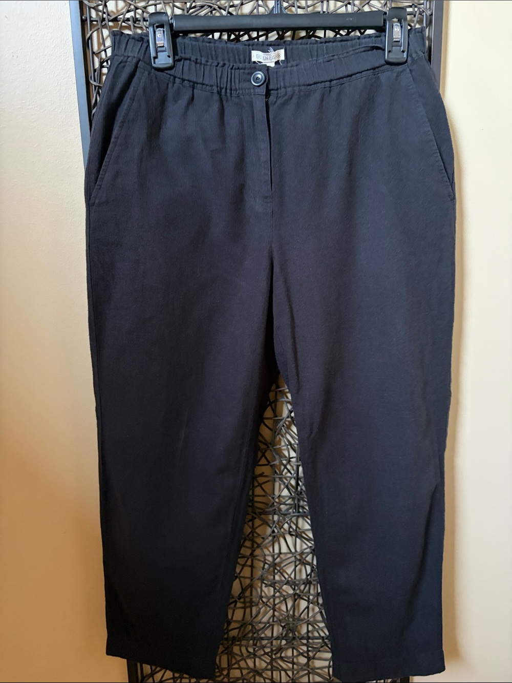 Eileen Fisher Black Elastic-Waist Linen Ankle Pants